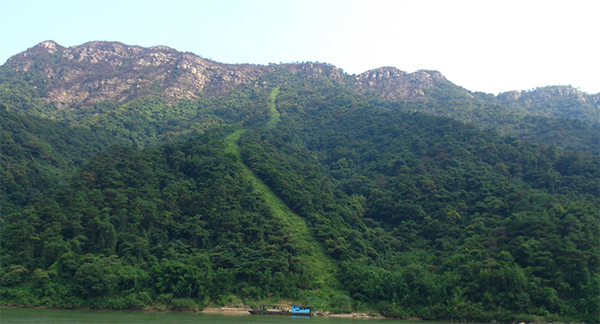 兩岸美景 兩岸美景