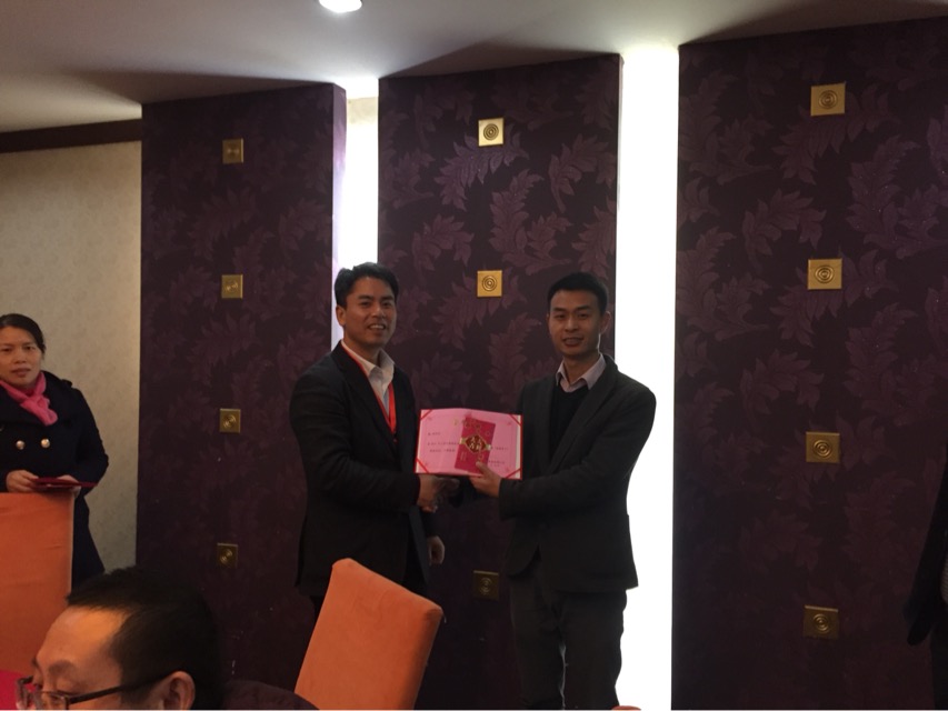 2015年度博揚智能裝備優(yōu)秀員工頒獎合影 2015年度博揚智能裝備優(yōu)秀員工頒獎合影